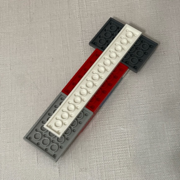 Custom space ship Lego made by my son - Picture 5 of 5